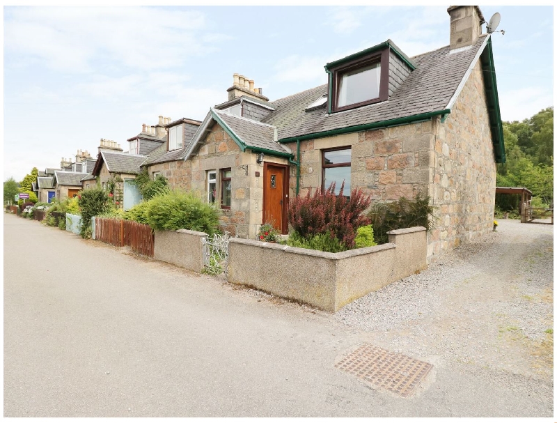Click here for more about Distillery Cottage