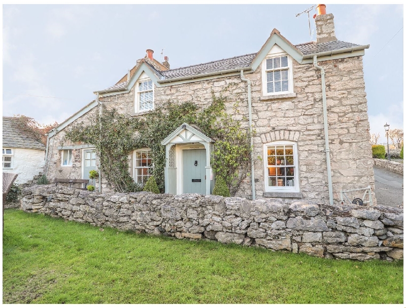 Click here for more about Storehouse Cottage