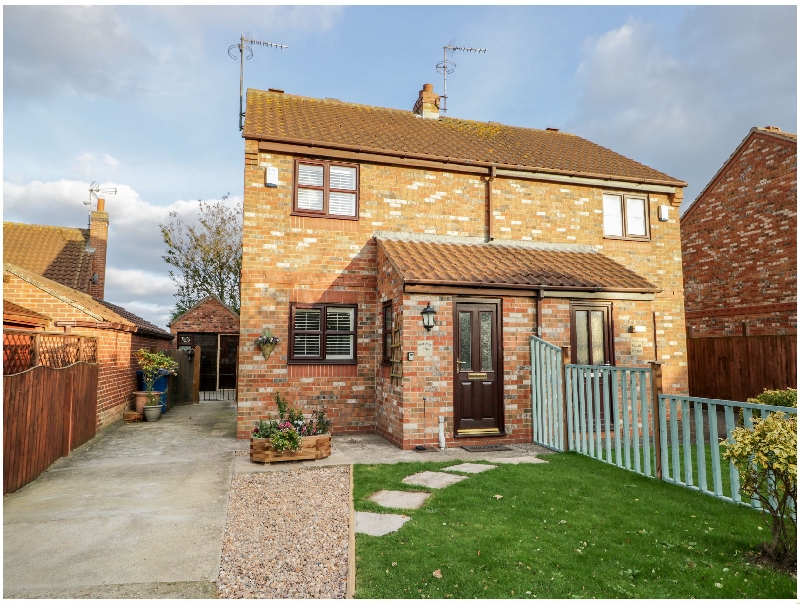 Click here for more about Rosewood Cottage